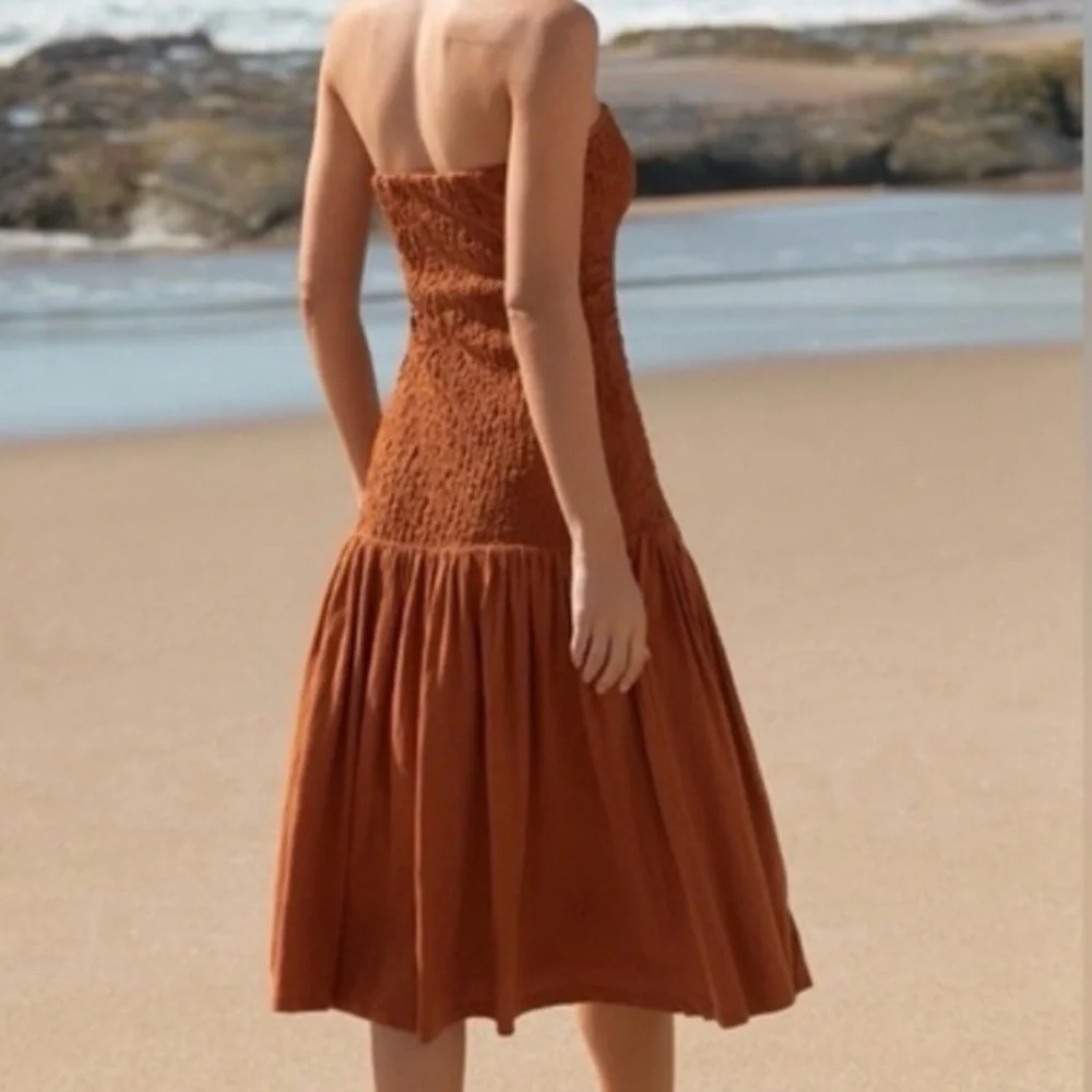 NWT Celandine by Anthropologie Strapless Popcorn Smocked Midi Dress Rust Brown - Picture 1 of 3